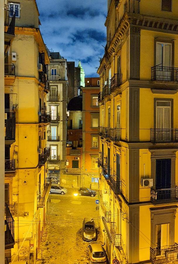 فندق La Casa Di Maria نابولي المظهر الخارجي الصورة